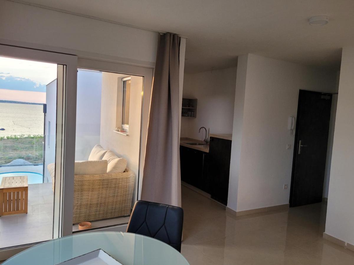 Aparthotel Dalmacija Privlaka  Luaran gambar